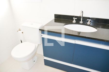 Banheiro de apartamento para alugar com 1 quarto, 50m² em Rudge Ramos, São Bernardo do Campo