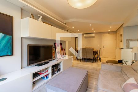 Sala  de apartamento à venda com 2 quartos, 69m² em Santa Cecília, Porto Alegre