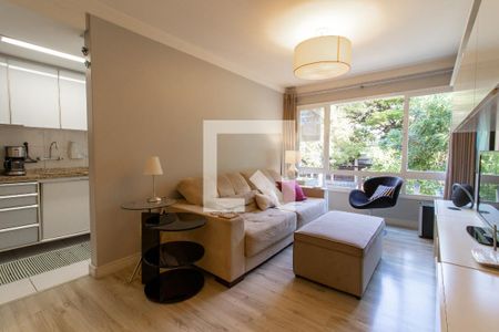 Sala  de apartamento à venda com 2 quartos, 69m² em Santa Cecília, Porto Alegre