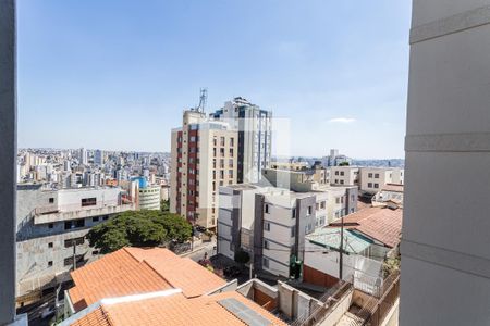 Vista da Suíte de apartamento à venda com 4 quartos, 140m² em Grajaú, Belo Horizonte