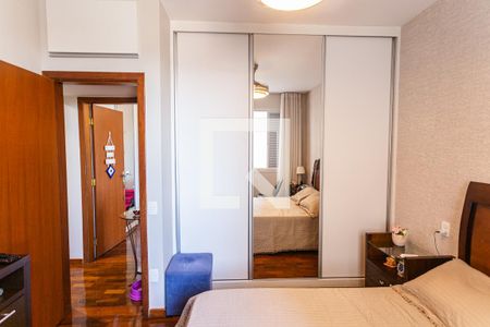 Armário da Suíte de apartamento à venda com 4 quartos, 140m² em Grajaú, Belo Horizonte