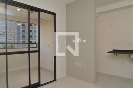 Sala de apartamento para alugar com 2 quartos, 39m² em Campestre, Santo André