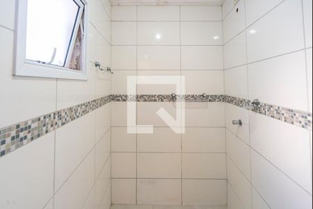 Banheiro  de apartamento para alugar com 2 quartos, 70m² em Vila Guarani, Santo André