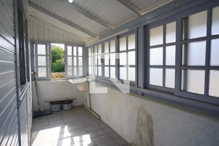 Sala - Varanda - área de serviço  de casa para alugar com 2 quartos, 78m² em Campeche, Florianópolis