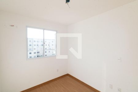 Quarto 1 de apartamento para alugar com 2 quartos, 44m² em Inhoaíba, Rio de Janeiro