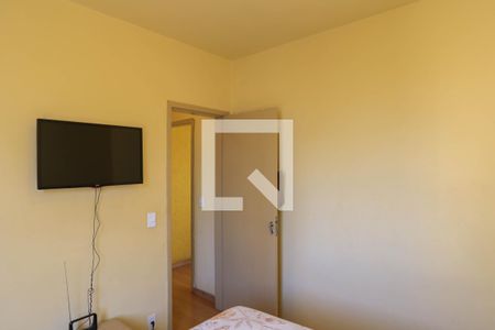 Quarto de apartamento à venda com 2 quartos, 58m² em Sagrada Família, Belo Horizonte