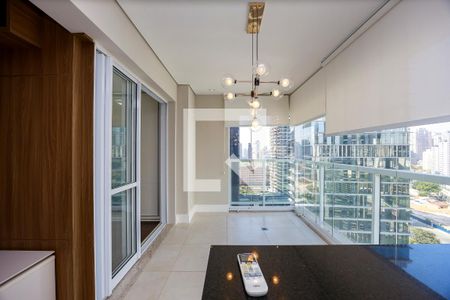 Sala - Varanda de apartamento à venda com 2 quartos, 70m² em Vila Gertrudes, São Paulo