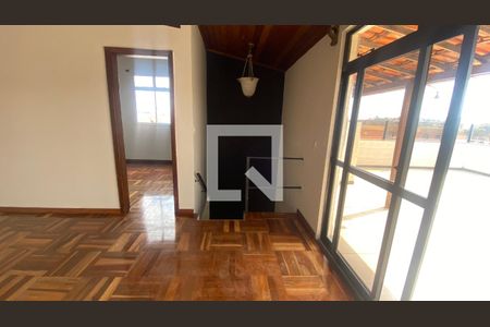 Sala 2 de apartamento à venda com 4 quartos, 154m² em Alto Caiçaras, Belo Horizonte