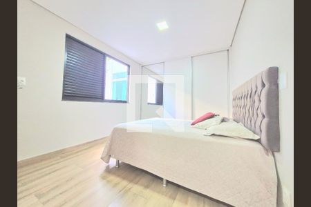 Quarto 2 de casa à venda com 5 quartos, 320m² em Joá, Lagoa Santa