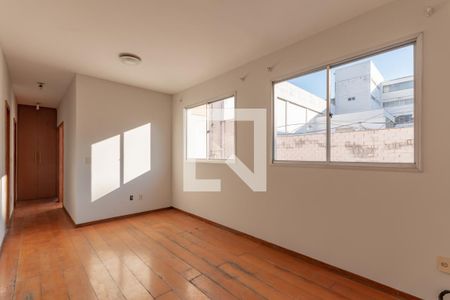 Sala de apartamento para alugar com 3 quartos, 72m² em Liberdade, Belo Horizonte