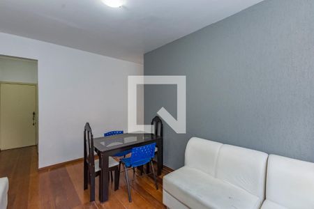 Sala de apartamento para alugar com 3 quartos, 80m² em Havaí, Belo Horizonte