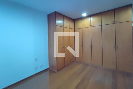 Quarto Suíte de apartamento para alugar com 4 quartos, 210m² em Cambuí, Campinas