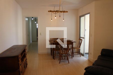 Sala de apartamento para alugar com 3 quartos, 67m² em Jardim Vila Formosa, São Paulo