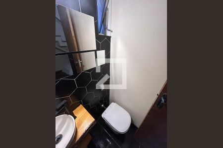 Lavabo de casa à venda com 4 quartos, 195m² em Alto de Pinheiros, São Paulo