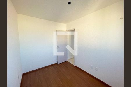 Quarto 2 de apartamento para alugar com 2 quartos, 48m² em Jk, Contagem