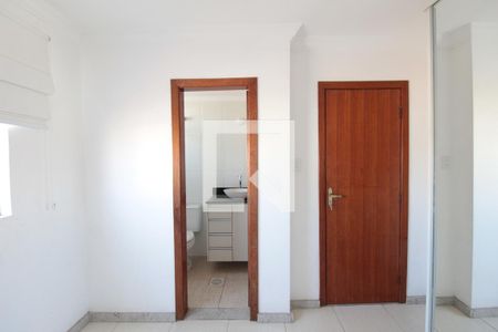 Suite de apartamento à venda com 3 quartos, 60m² em São João Batista (venda Nova), Belo Horizonte