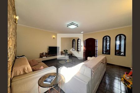 Sala de casa à venda com 4 quartos, 473m² em Vila Pires, Santo André