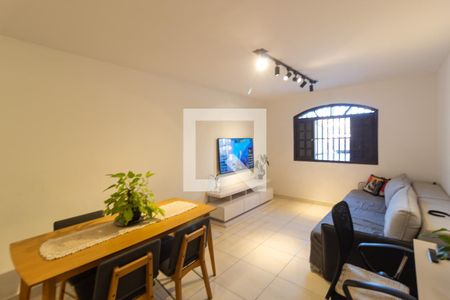 Sala de casa para alugar com 2 quartos, 100m² em Jardim Consórcio, São Paulo