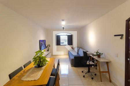 Sala de casa para alugar com 2 quartos, 100m² em Jardim Consórcio, São Paulo