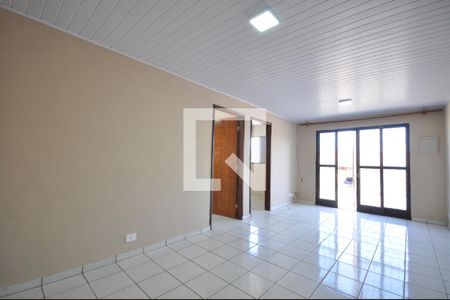 Sala de casa para alugar com 3 quartos, 75m² em Vila Nivi, São Paulo