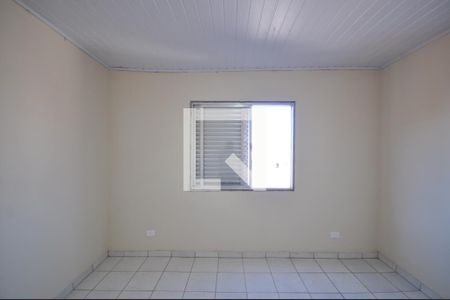 Quarto 1 de casa para alugar com 3 quartos, 75m² em Vila Nivi, São Paulo