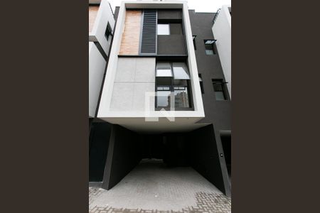 Casa de condomínio à venda com 122m², 2 quartos e 2 vagas Casa de condomínio à venda com 122m², 2 quartos e 2 vagasFachada da Casa