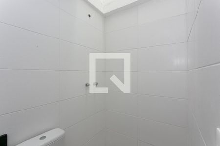 Casa de condomínio à venda com 122m², 2 quartos e 2 vagas Casa de condomínio à venda com 122m², 2 quartos e 2 vagasBanheiro Social