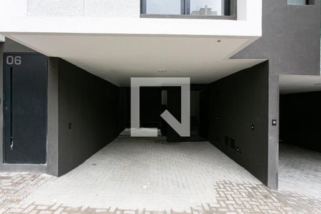 Casa de condomínio à venda com 122m², 2 quartos e 2 vagas Casa de condomínio à venda com 122m², 2 quartos e 2 vagasFachada da Casa