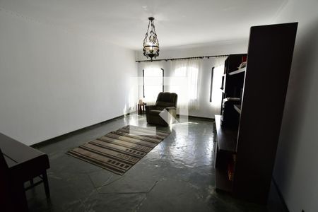 Sala 1 de casa para alugar com 6 quartos, 255m² em Chácara da Barra, Campinas