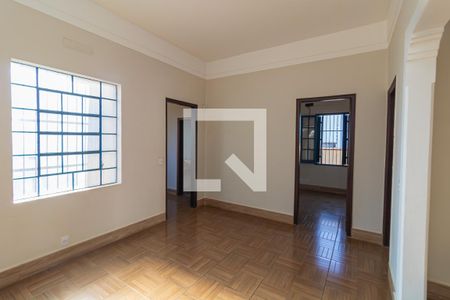 Sala 2 de casa para alugar com 6 quartos, 385m² em Centro, Ribeirão Preto