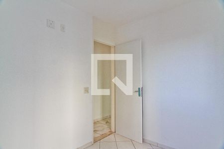 Quarto 1 de apartamento para alugar com 2 quartos, 50m² em Vila Cruz das Almas, São Paulo