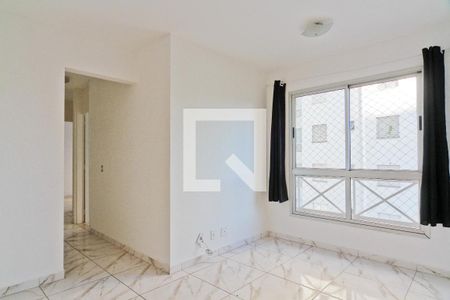 Sala de apartamento para alugar com 2 quartos, 50m² em Vila Cruz das Almas, São Paulo