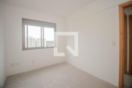 Quarto 1 de apartamento para alugar com 3 quartos, 112m² em Sarandi, Porto Alegre