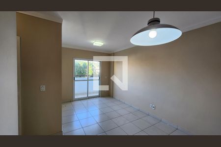 Sala de apartamento à venda com 2 quartos, 65m² em Centro, Jundiaí