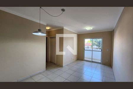 Sala de apartamento para alugar com 2 quartos, 65m² em Centro, Jundiaí