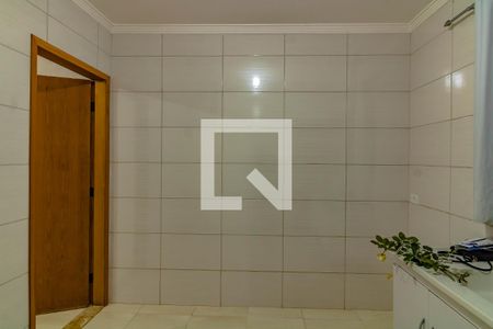 Cozinha de casa para alugar com 1 quarto, 35m² em Vila Guarani (zona Sul), São Paulo