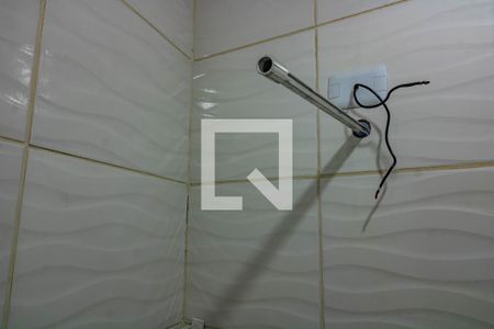 Banheiro de casa para alugar com 1 quarto, 35m² em Vila Guarani (zona Sul), São Paulo