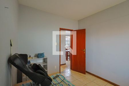 Quarto 2 de casa à venda com 6 quartos, 360m² em São Marcos, Belo Horizonte