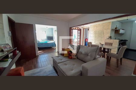 Sala de casa para alugar com 3 quartos, 120m² em Jardim das Flores, Osasco