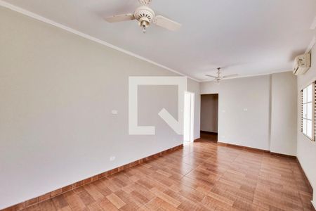 Suíte de casa para alugar com 4 quartos, 431m² em Centro, Jacareí