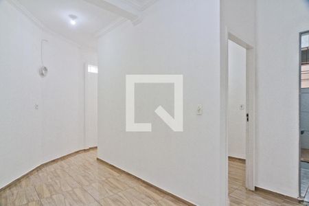 Sala de casa para alugar com 1 quarto, 70m² em Vila Zat, São Paulo