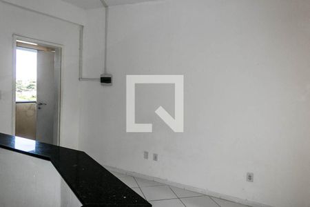 Sala/Cozinha de kitnet/studio para alugar com 1 quarto, 28m² em Itapuã, Salvador