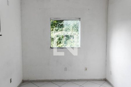 Quarto de kitnet/studio para alugar com 1 quarto, 28m² em Itapuã, Salvador