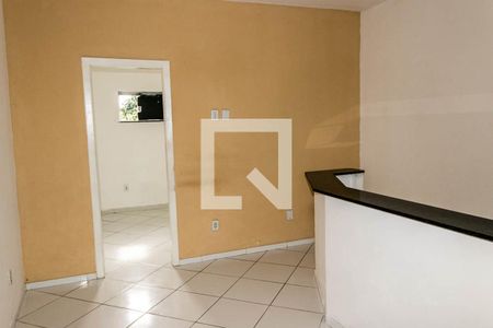 Sala/Cozinha de kitnet/studio para alugar com 1 quarto, 28m² em Itapuã, Salvador