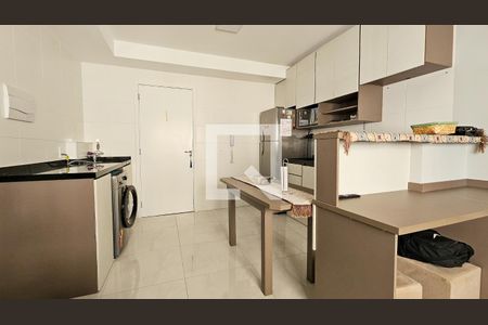 Cozinha de apartamento à venda com 1 quarto, 32m² em Jardim Cidália, São Paulo