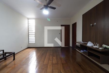 Sala de casa para alugar com 5 quartos, 300m² em Jardim Salgado Filho, Ribeirão Preto