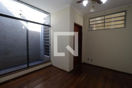 Sala de Jantar de casa para alugar com 5 quartos, 300m² em Jardim Salgado Filho, Ribeirão Preto