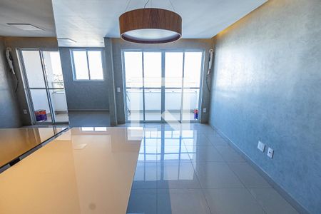 Sala de apartamento para alugar com 2 quartos, 70m² em Planalto, Belo Horizonte