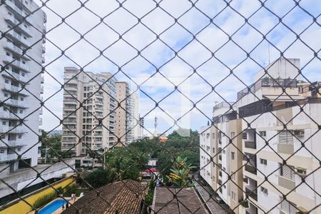 Vista Varanda Sala de apartamento para alugar com 3 quartos, 78m² em Jardim Virginia, Guarujá