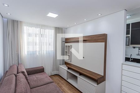 Sala de apartamento para alugar com 2 quartos, 45m² em Jardim Iris, São Paulo